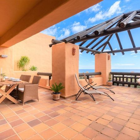 9 Penthouse With Amazing Sea Views, Close To Golf Manilva Duquesa Esterno foto