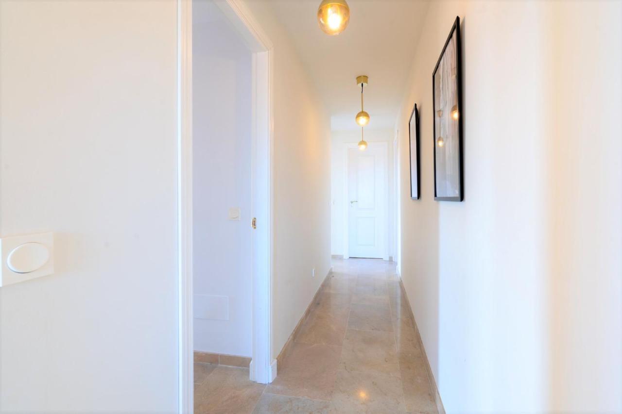9 Penthouse With Amazing Sea Views, Close To Golf Manilva Duquesa Esterno foto