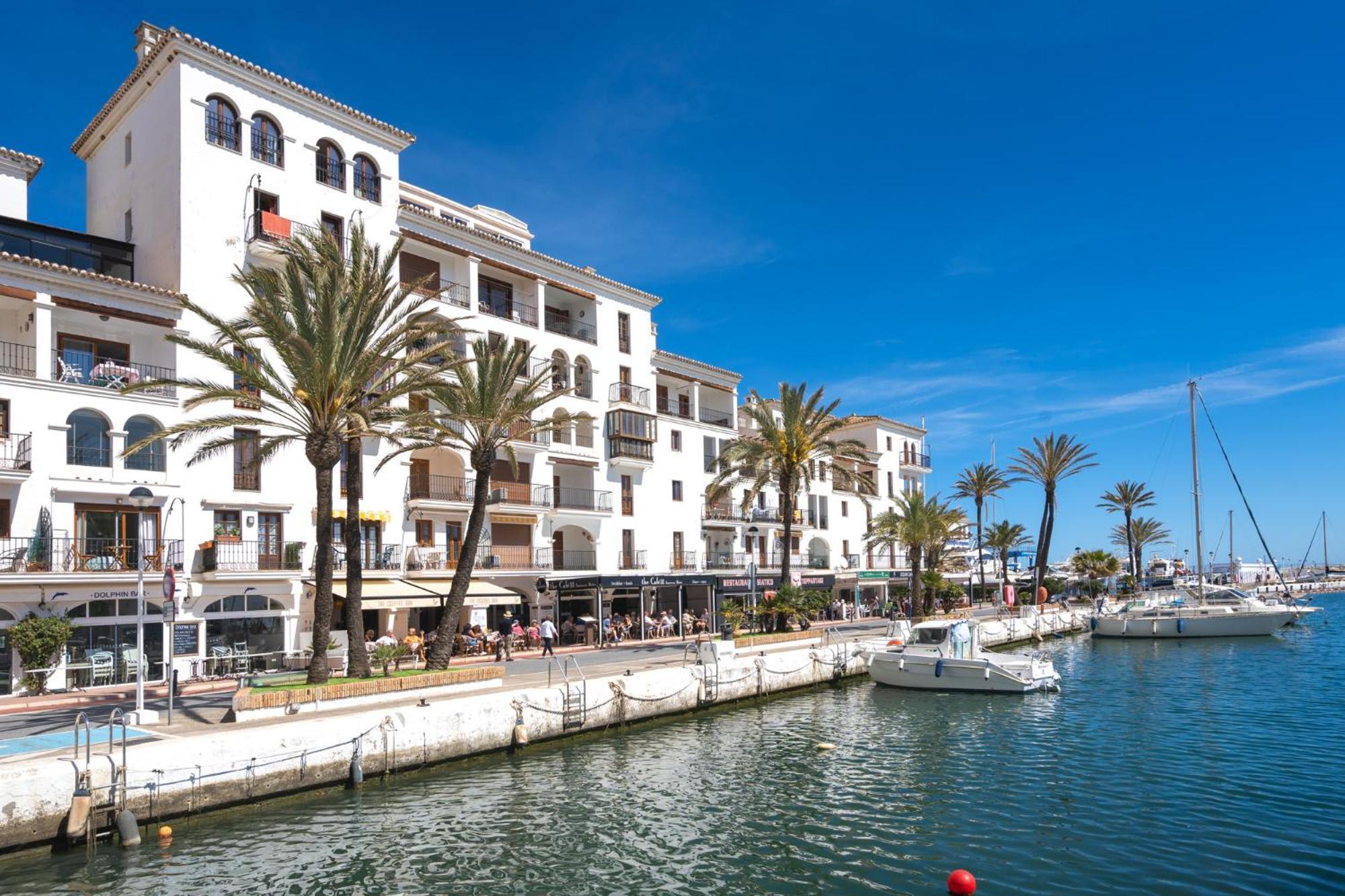 9 Penthouse With Amazing Sea Views, Close To Golf Manilva Duquesa Esterno foto